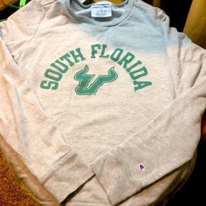 University of South Florida (in Tampa) - Champion Sweatshirt - Size Medium